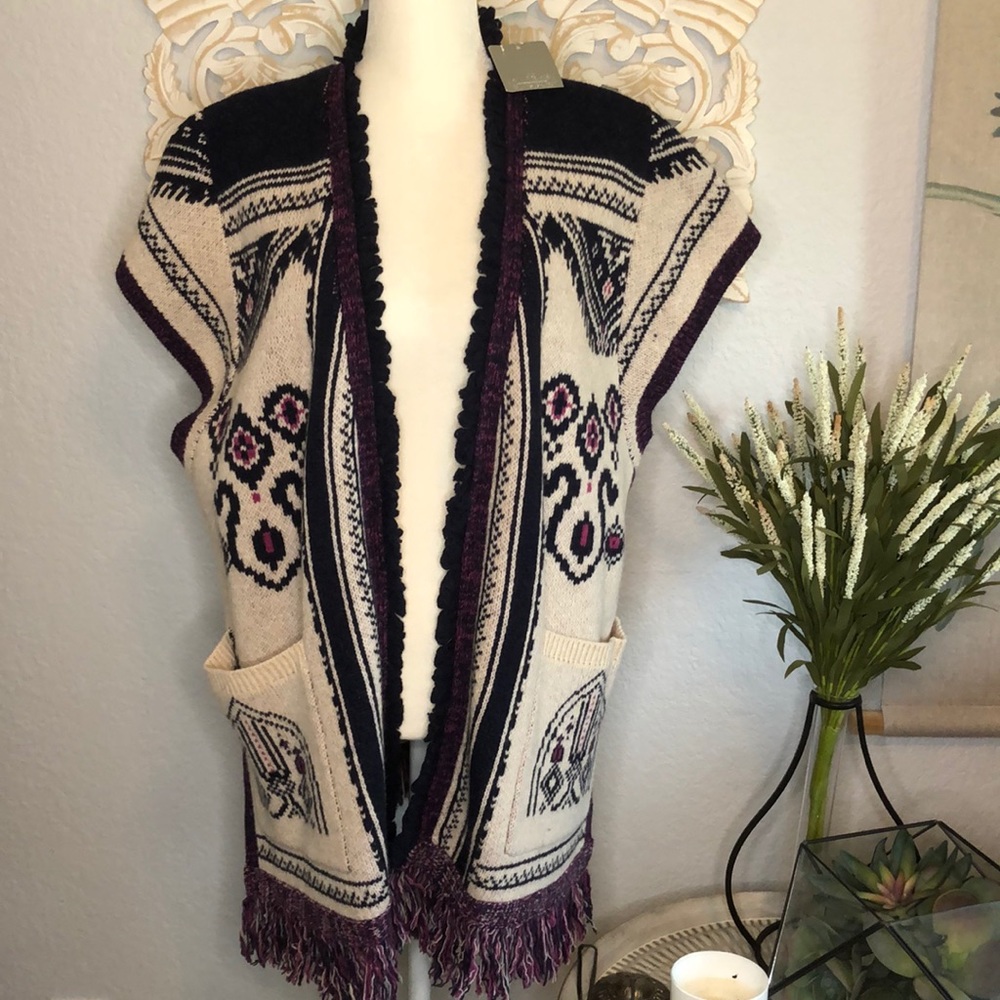 Anthropologie Angel of the North Fringe Lamaline Wool Blend Sweater Vest…